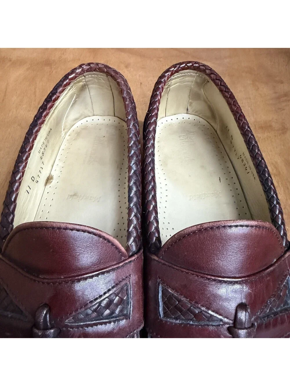 Allen Edmonds Maxfield Tassel Loafer Mens 11D Burgundy Leather Slip On Shoes USA